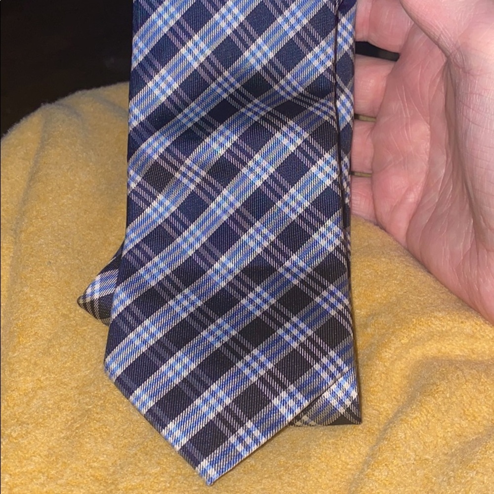 Fashionable tie